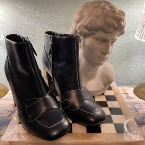 Elegant Navy Ankle Boots